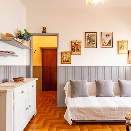 Gaetano By Interhome