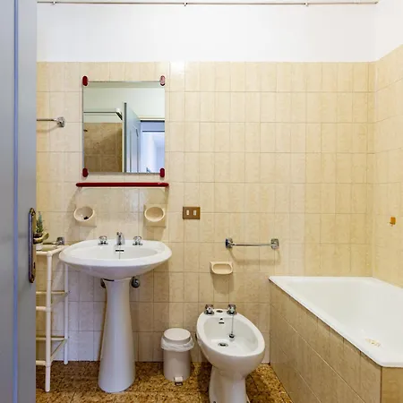 Gaetano By Interhome